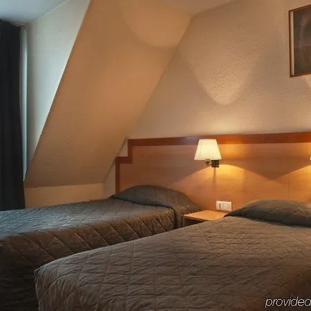 Du Chemin Hotel