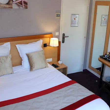Hotel Du Chemin 3*