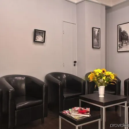 Du Chemin Hotel Paris